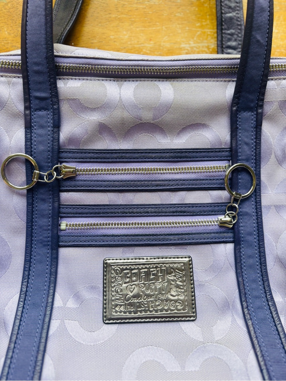 Coach Lavender Vintage y2k Poppy Tote with Dark Purple Trim 14530 - Picture 3 of 14